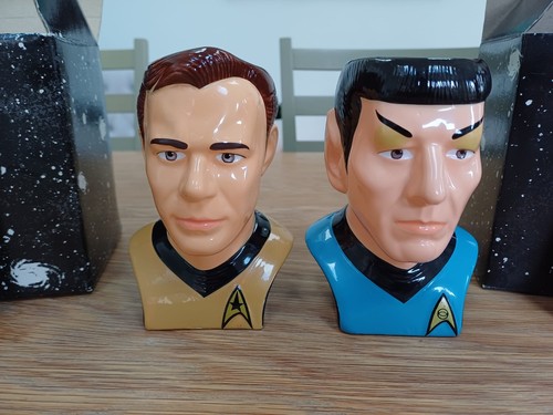 Applause star trek tos captain - star,